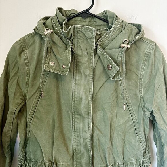 Forever 21 Adjustable Army Khaki Green Jacket - Size: Small - Picture 5 of 7